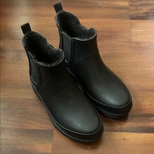 Chooka Black Chelsea Lined Rain Boots 7